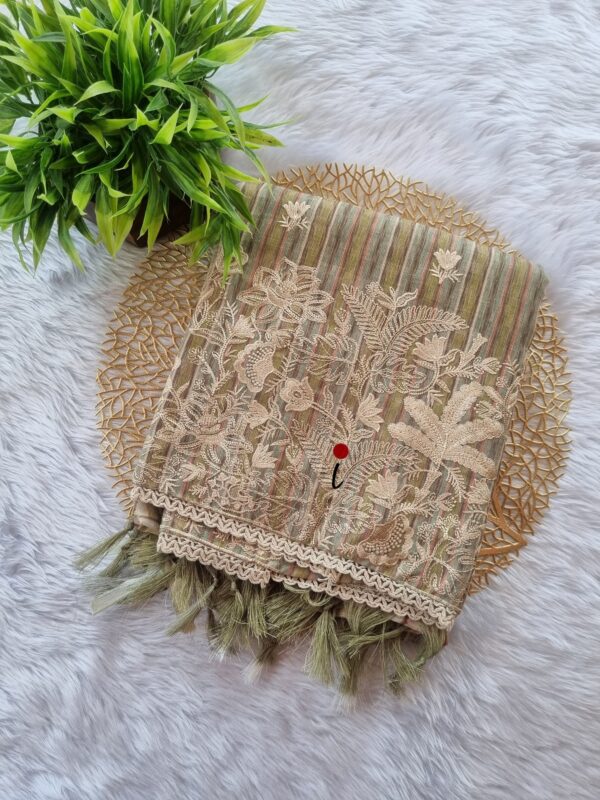 Metallic Linens
