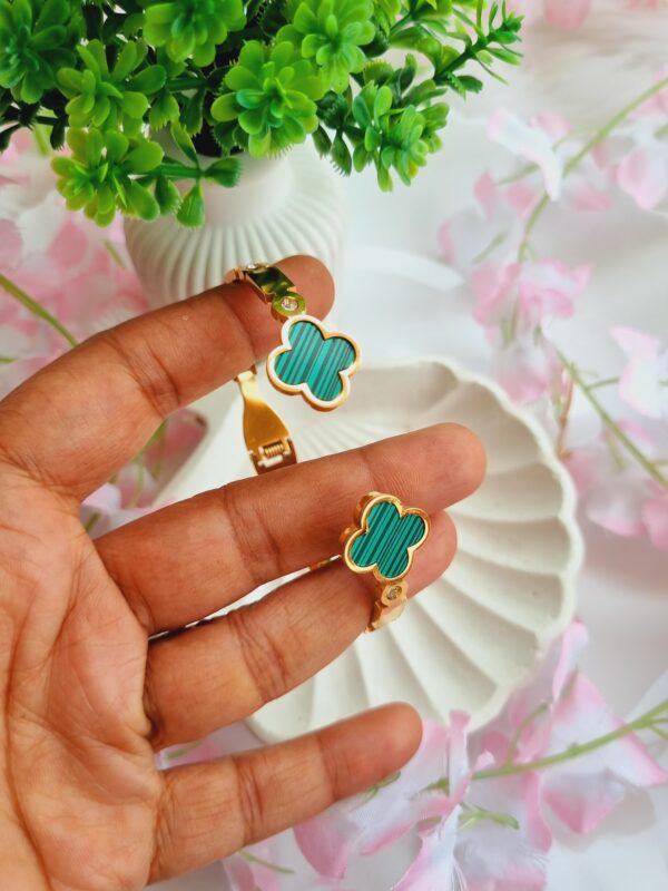 Green Clover Bracelet - Image 4