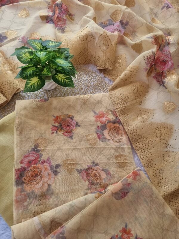 Organza Floral Touch - Image 3