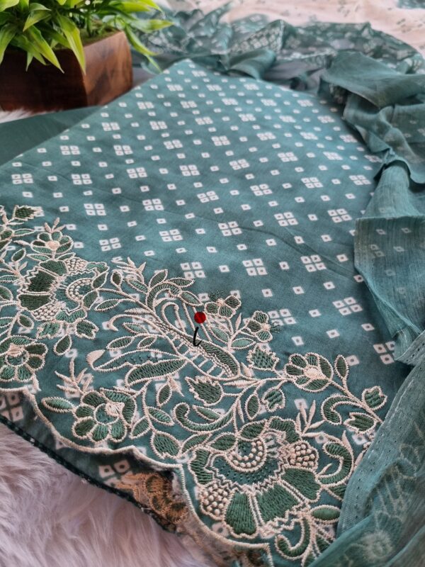 Bandhini Love - Image 2