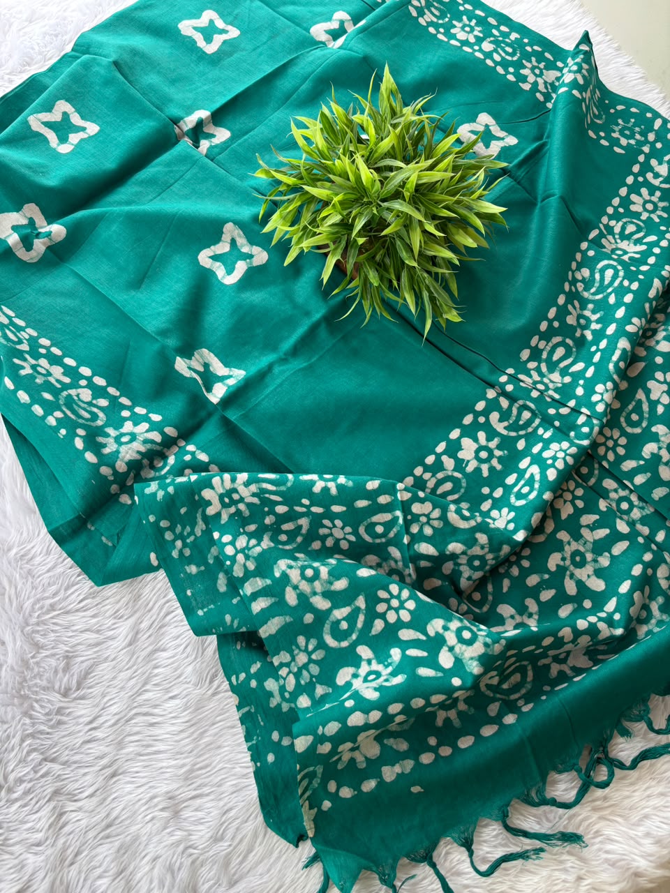🌸Batik Dupatta🌸