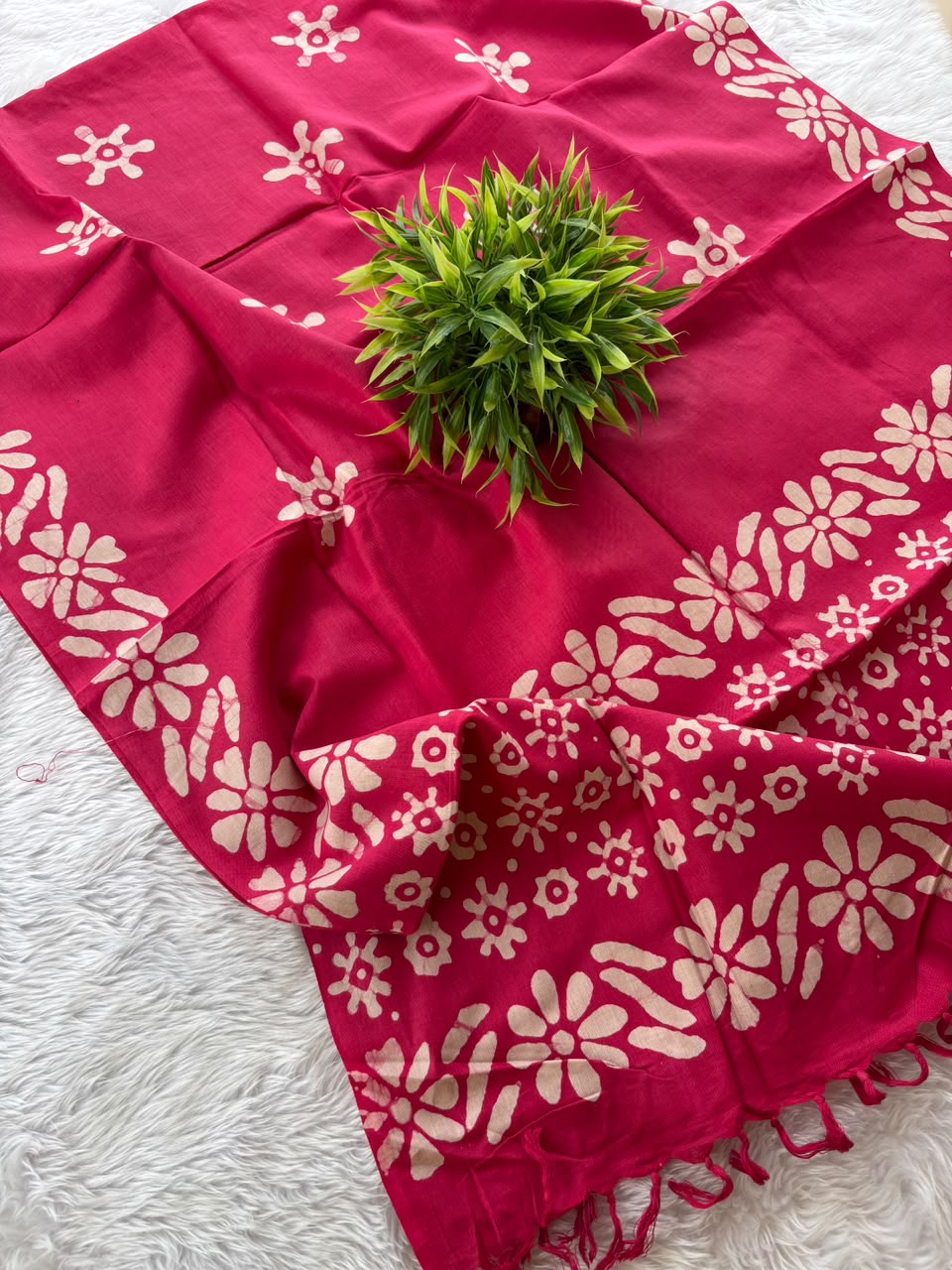 🌸Batik Dupatta🌸