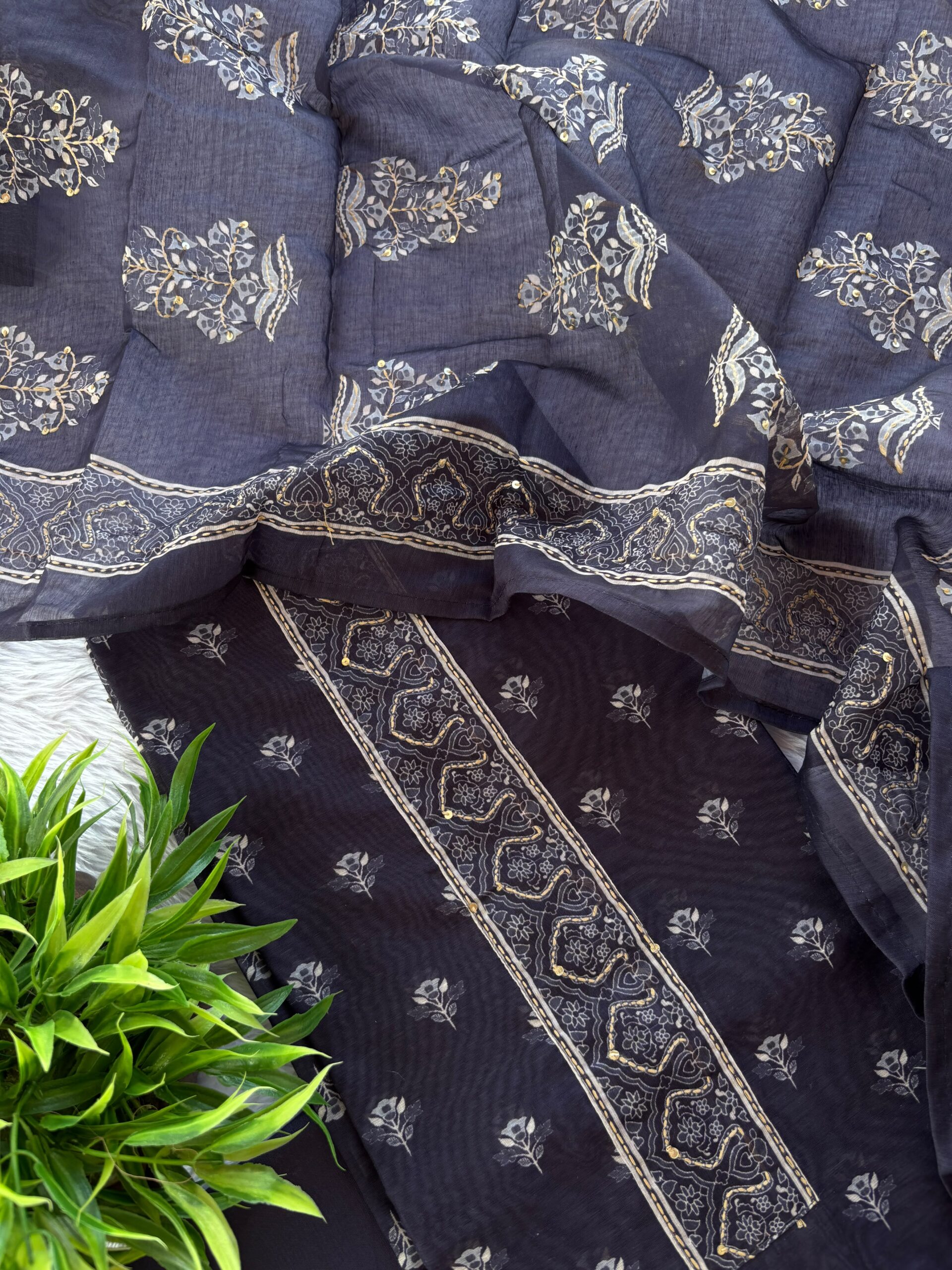 🌸Handwork Tussars🌸 - Image 3
