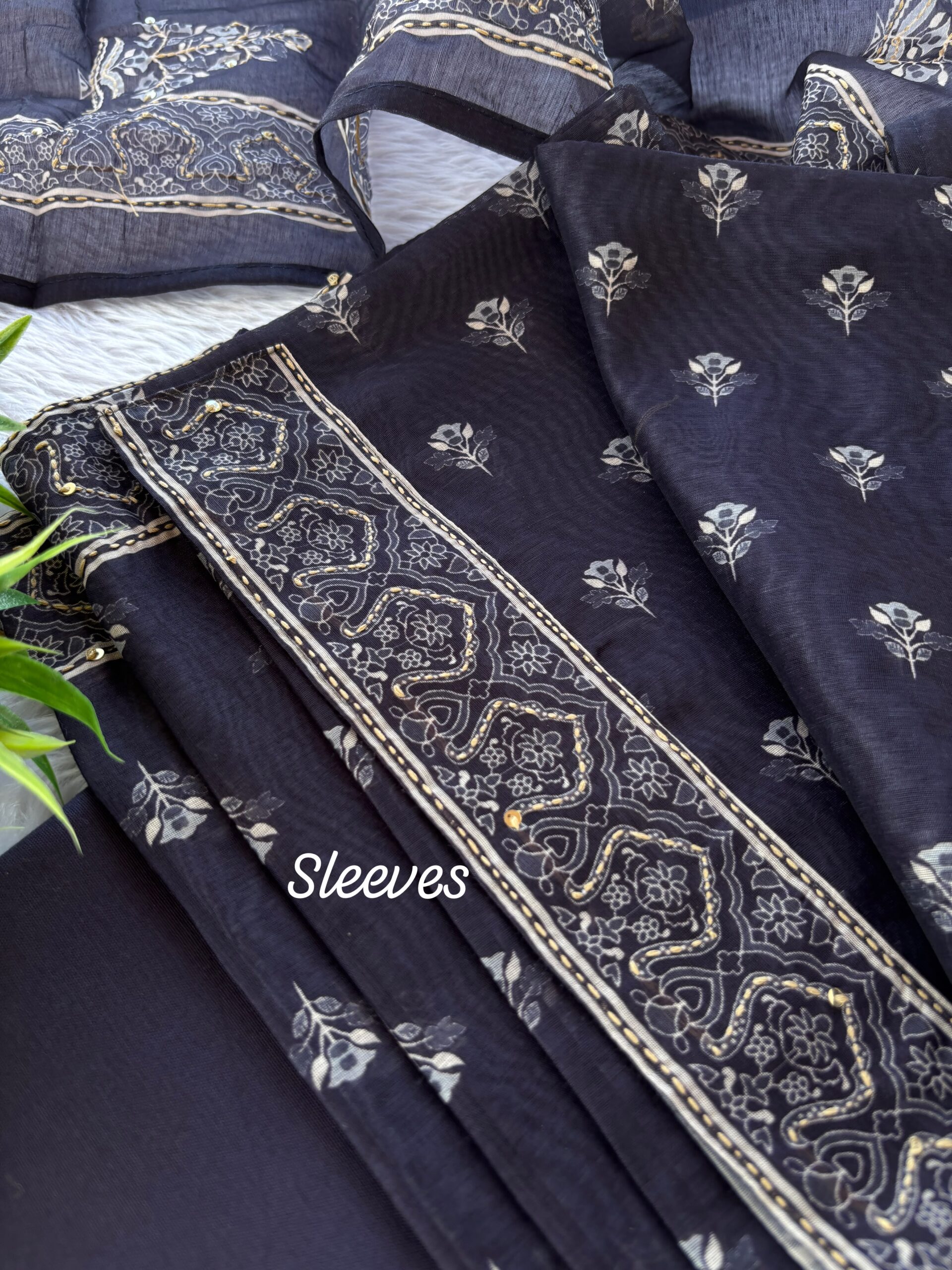🌸Handwork Tussars🌸 - Image 5